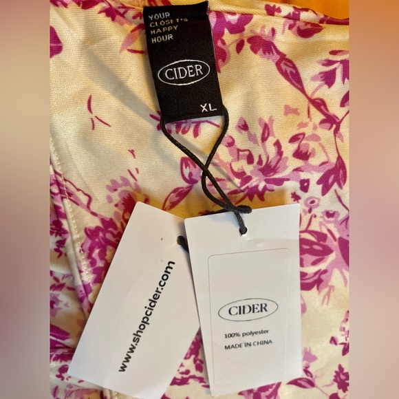 🆕 CIDER Strapless top, XL - Picture 3 of 3